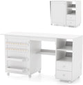 Cette table offre un format de 146 x 50 x 78 cm